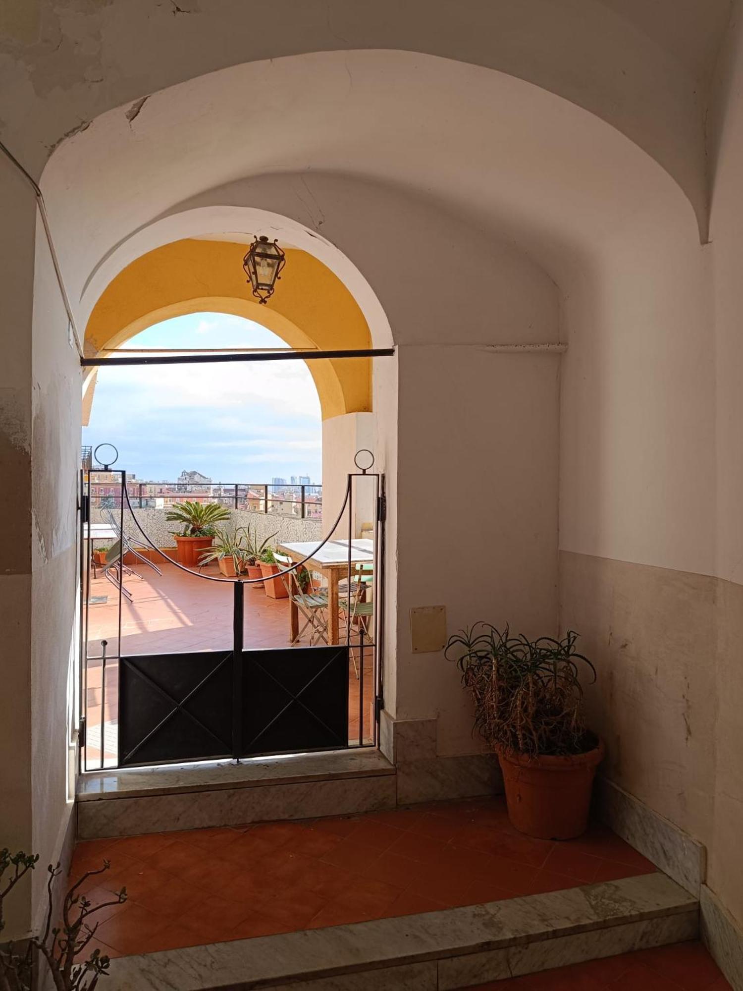 Casa Vacanze Maison Zio Bruno A' Scalinatella Nápoly Kültér fotó